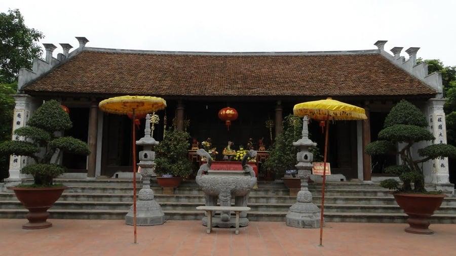 Đền thờ chính Nguyễn Bỉnh Khiêm