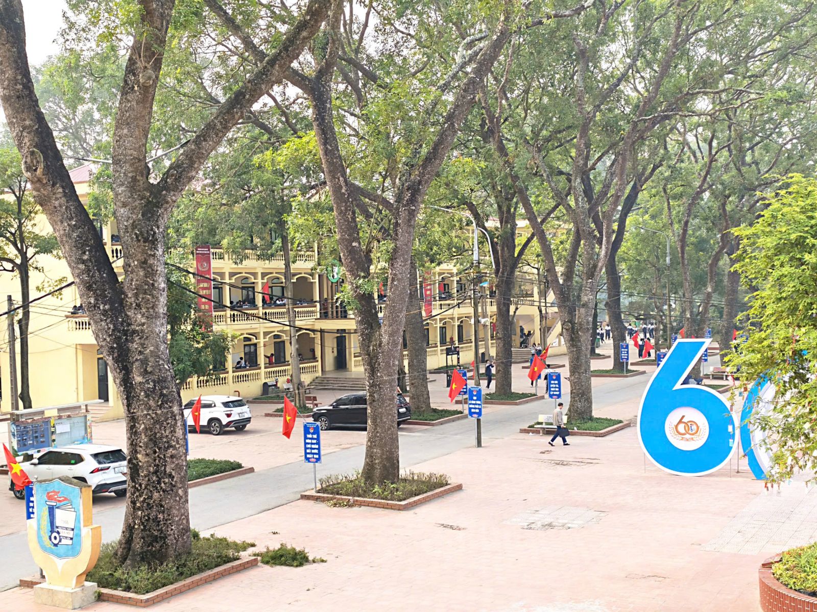 KẾ HOẠCH TUYỂN SINH VÀ TỔ CHỨC DẠY HỌC LỚP 10 NĂM HỌC 2026 – 2027