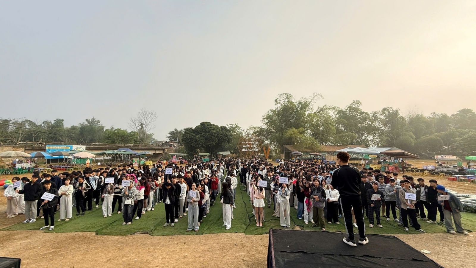 NHỮNG TRẢI NGHIỆM ĐẦY THÚ VỊ CỦA HỌC SINH THPT YÊN MỸ TẠI MAI CHÂU (HÒA BÌNH)